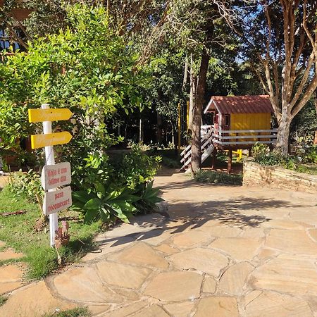 Pousada Muro De Pedra Sao Tome das Letras Luaran gambar