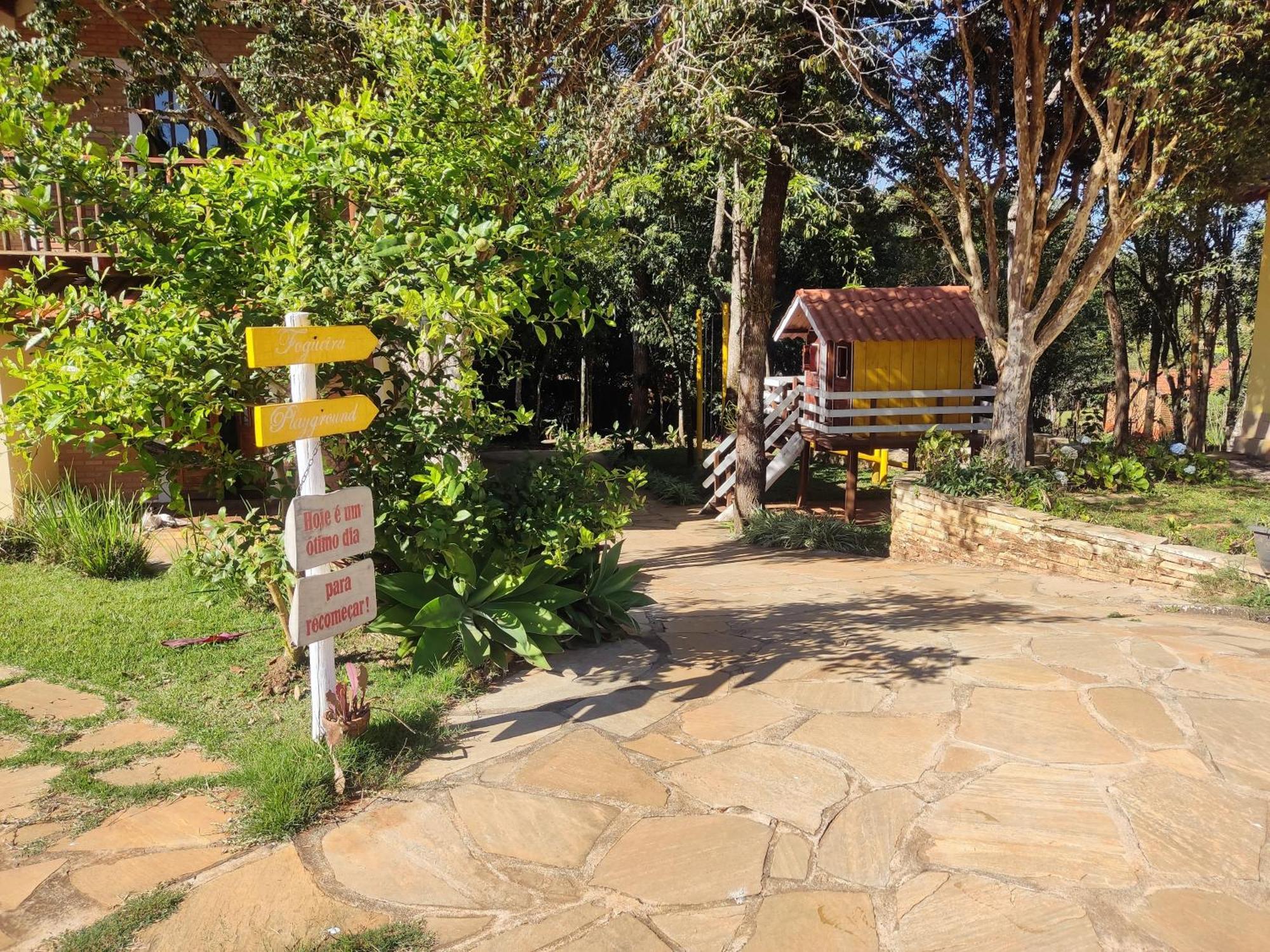 Pousada Muro De Pedra Sao Tome das Letras Luaran gambar