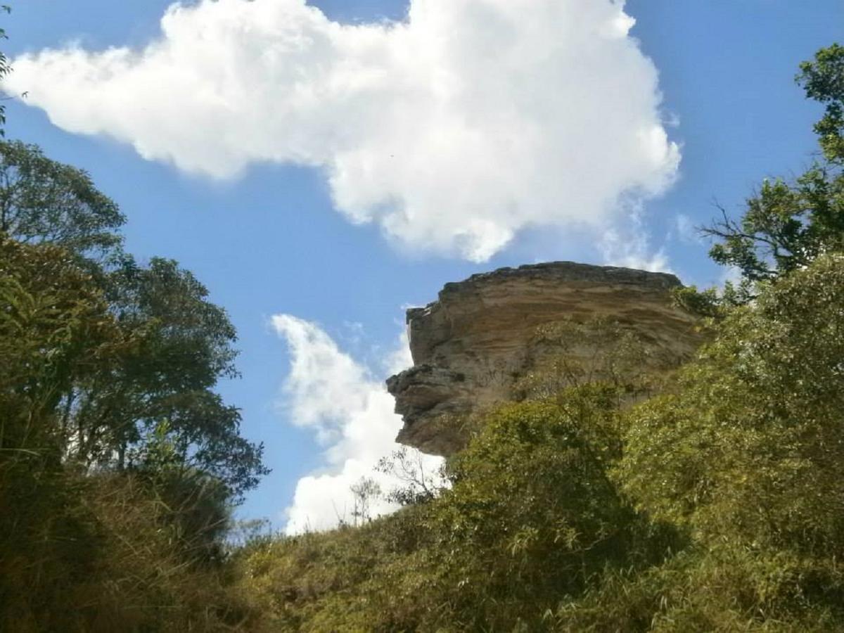 Pousada Muro De Pedra Sao Tome das Letras Luaran gambar