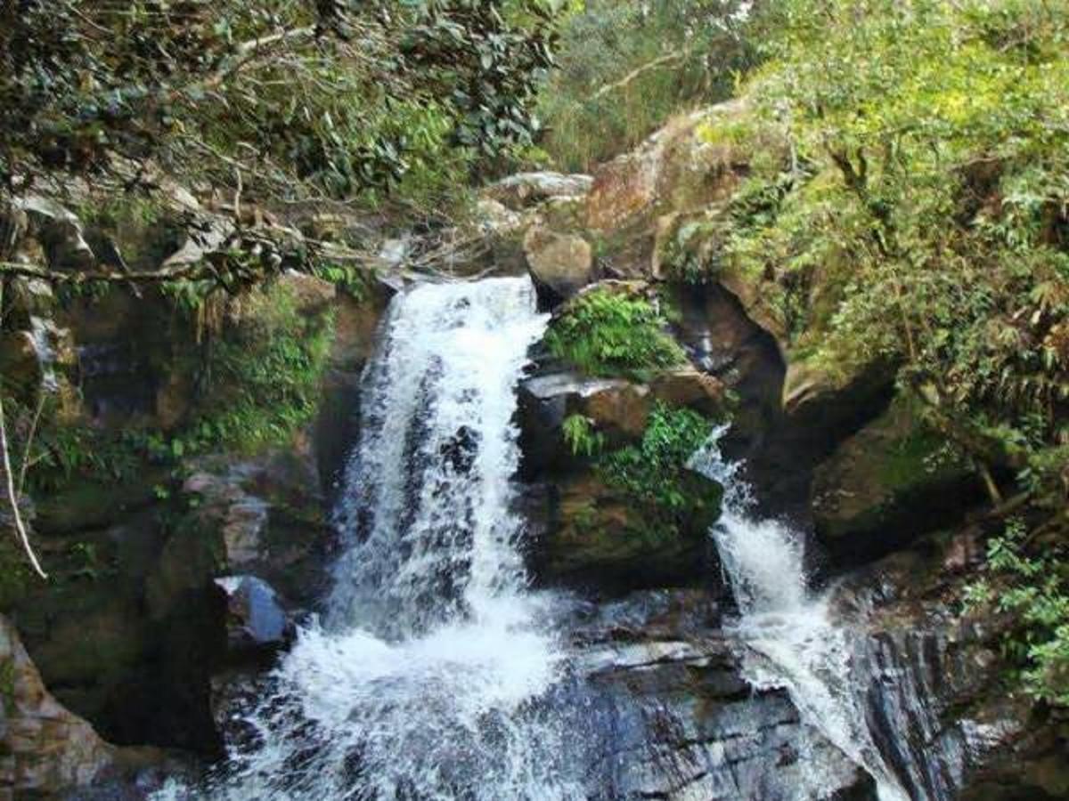 Pousada Muro De Pedra Sao Tome das Letras Luaran gambar
